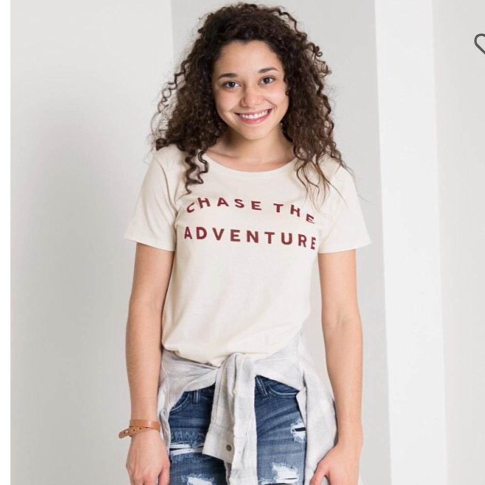 Chase the Adventure Tee